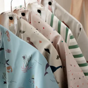 Babero delantal con mangas - Diversos modelos