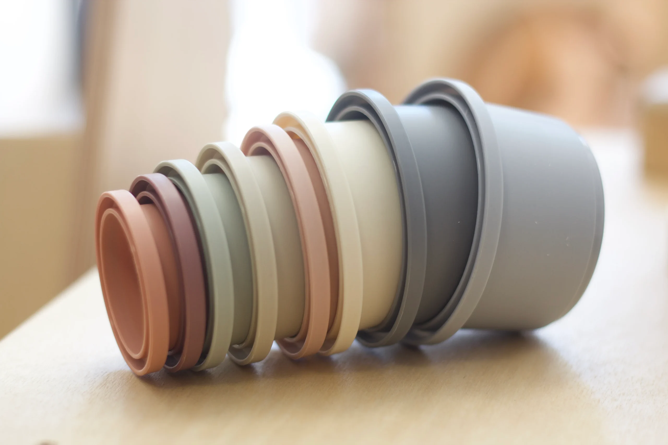 Vasos Apilables en Colores Pastel - Imagen 3