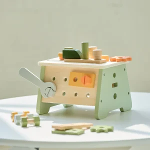 Banquito de trabajo con herramientas